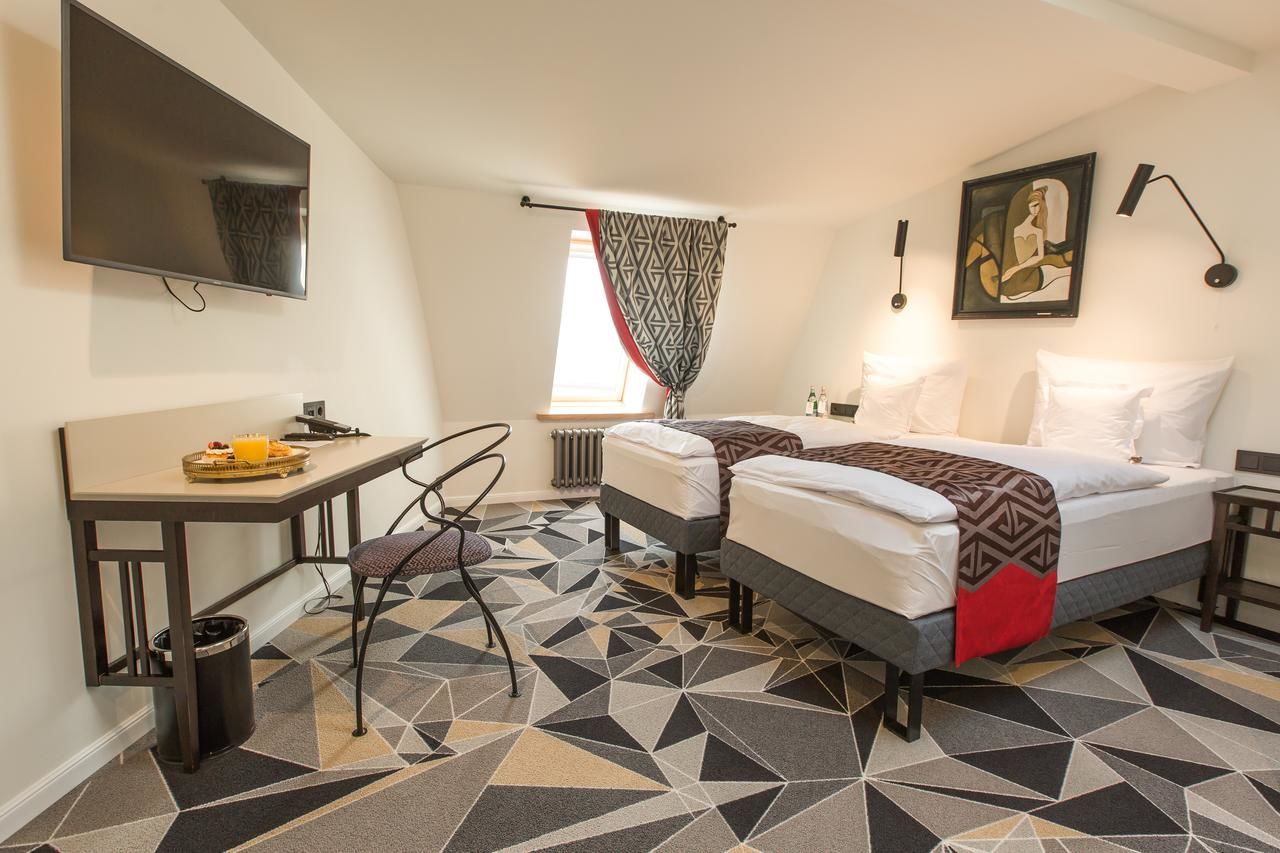 Отель Art Hotel Roma Лиепая